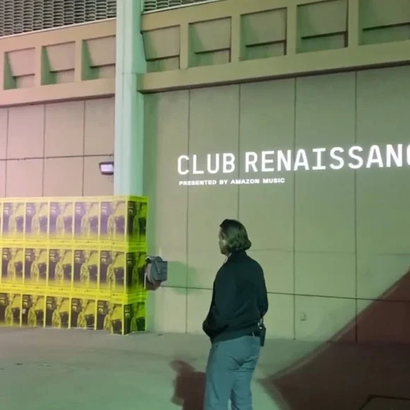 Club Renaissance Beyonce Shirt - Picture 6 of 6